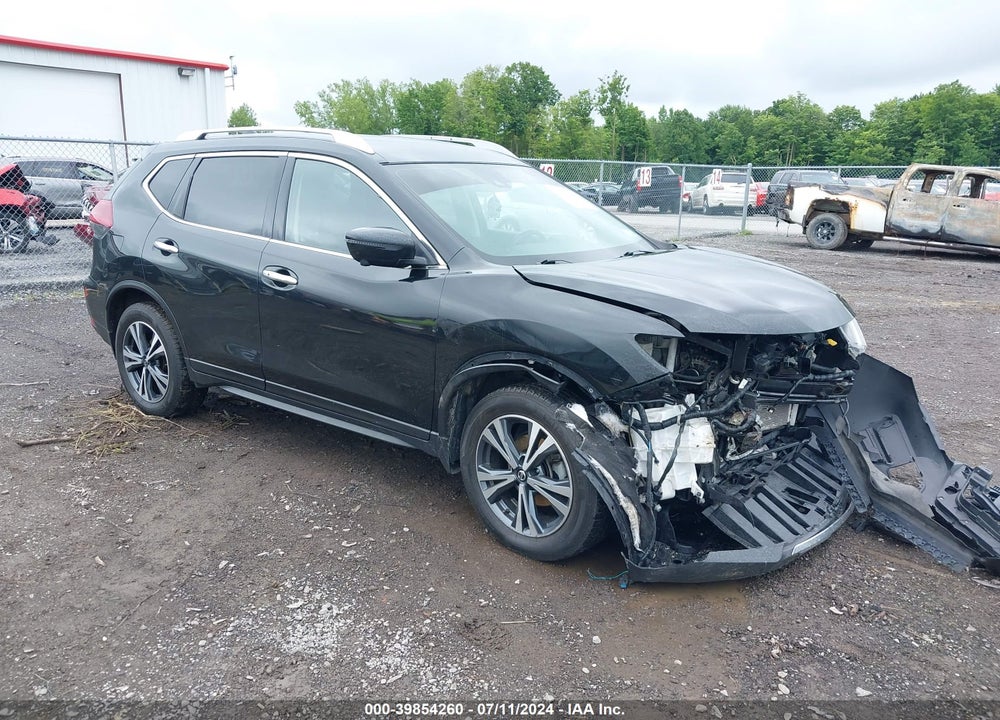 2019 NISSAN ROGUE SV VIN: JN8AT2MV2KW382128