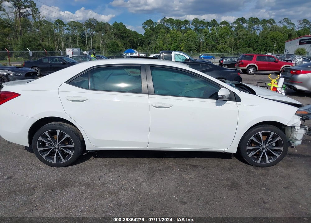 2017 TOYOTA COROLLA SE VIN: 5YFBURHE4HP650811