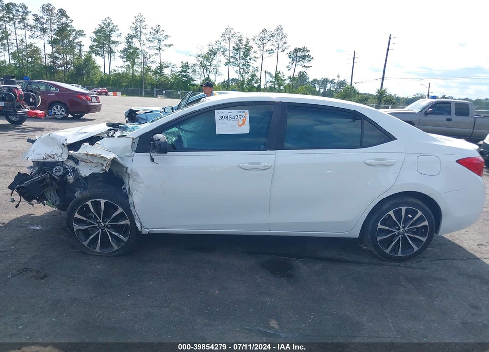 2017 TOYOTA COROLLA SE VIN: 5YFBURHE4HP650811