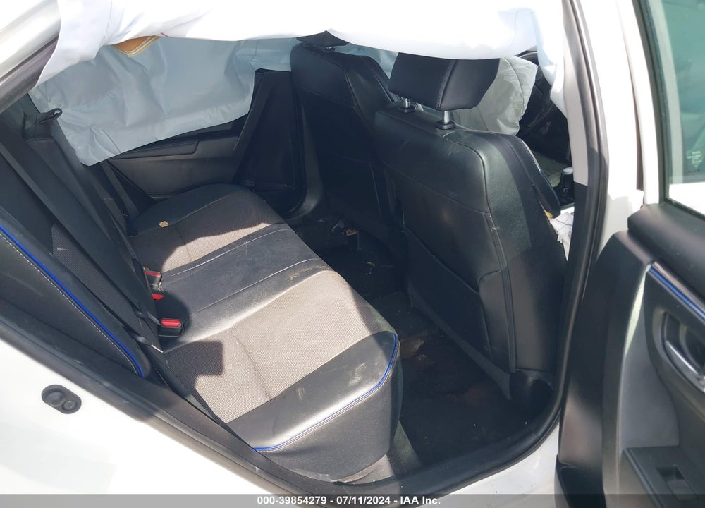 2017 TOYOTA COROLLA SE VIN: 5YFBURHE4HP650811