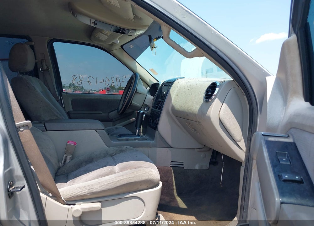 2007 FORD EXPLORER XLT VIN: 1FMEU63E77UB82718