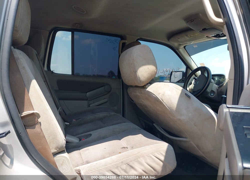 2007 FORD EXPLORER XLT VIN: 1FMEU63E77UB82718