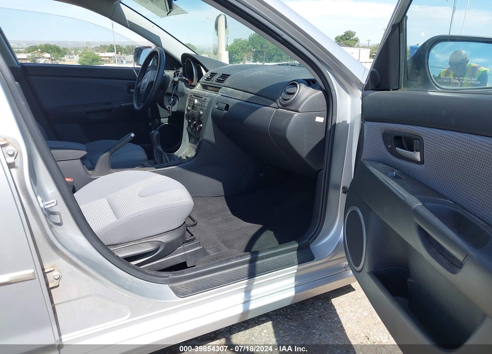 2007 MAZDA 3 S TOURING VIN: JM1BK343771634709
