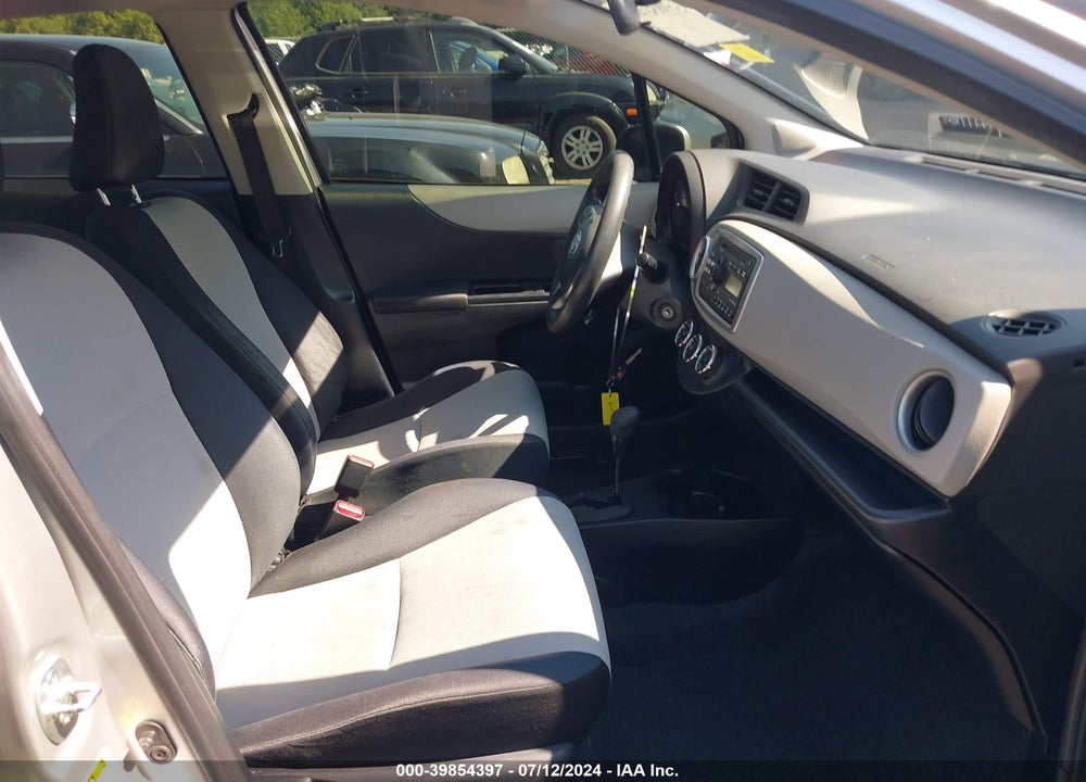 2014 TOYOTA YARIS LE (TMC/CBU PLANT) VIN: JTDKTUD35ED581460