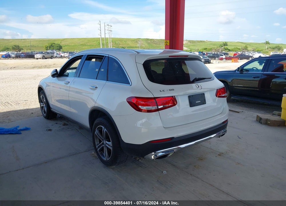 2017 MERCEDES-BENZ GLC 300 VIN: WDC0G4JB1HF149488