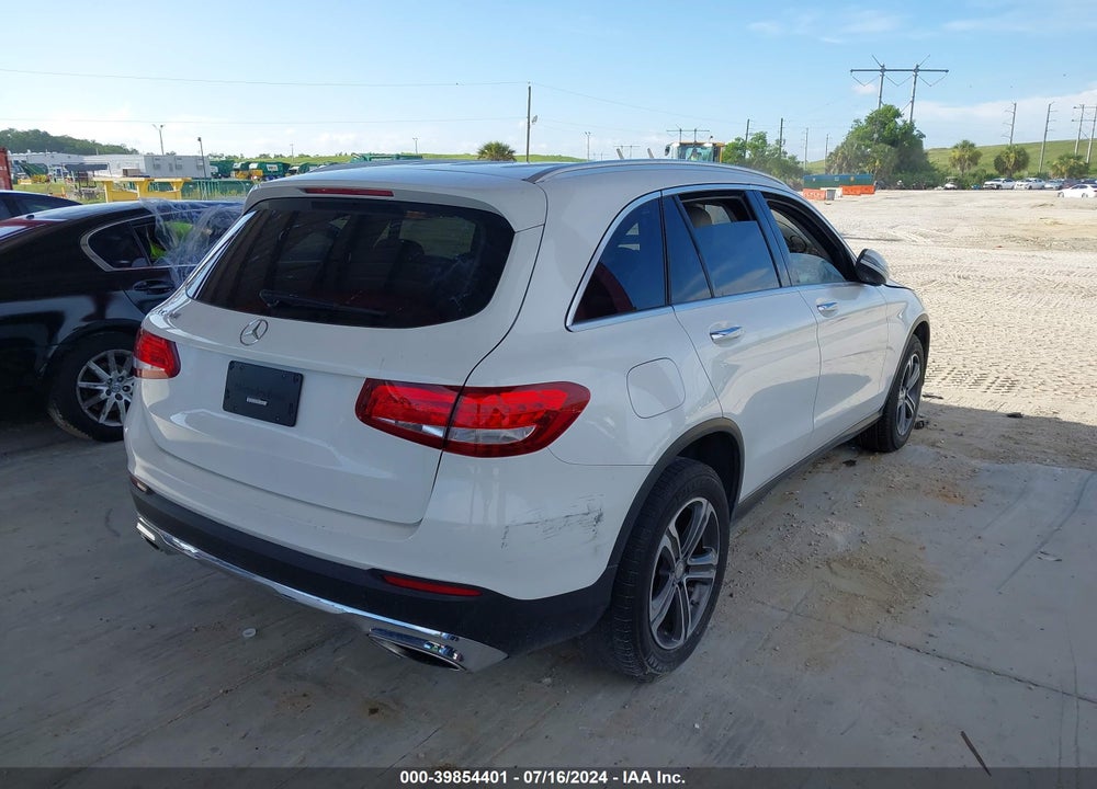 2017 MERCEDES-BENZ GLC 300 VIN: WDC0G4JB1HF149488