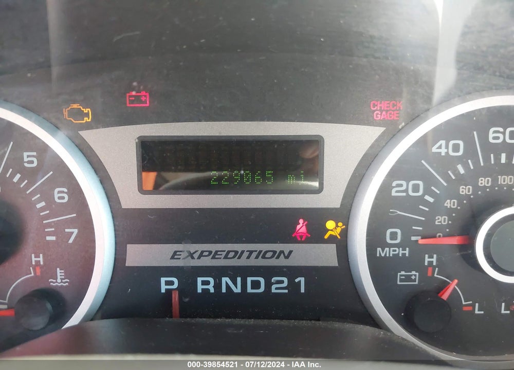 2005 FORD EXPEDITION EDDIE BAUER/KING RANCH VIN: 1FMFU17575LA90738
