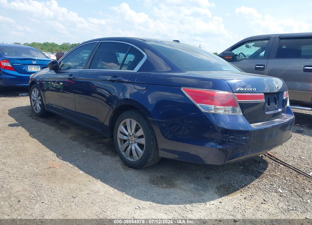 2011 HONDA ACCORD 2.4 EX-L VIN: 1HGCP2F80BA069061
