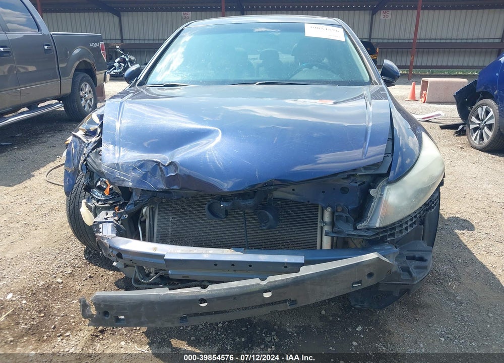 2011 HONDA ACCORD 2.4 EX-L VIN: 1HGCP2F80BA069061