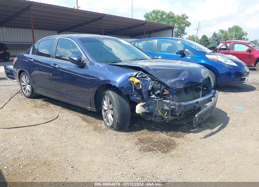 2011 HONDA ACCORD 2.4 EX-L VIN: 1HGCP2F80BA069061