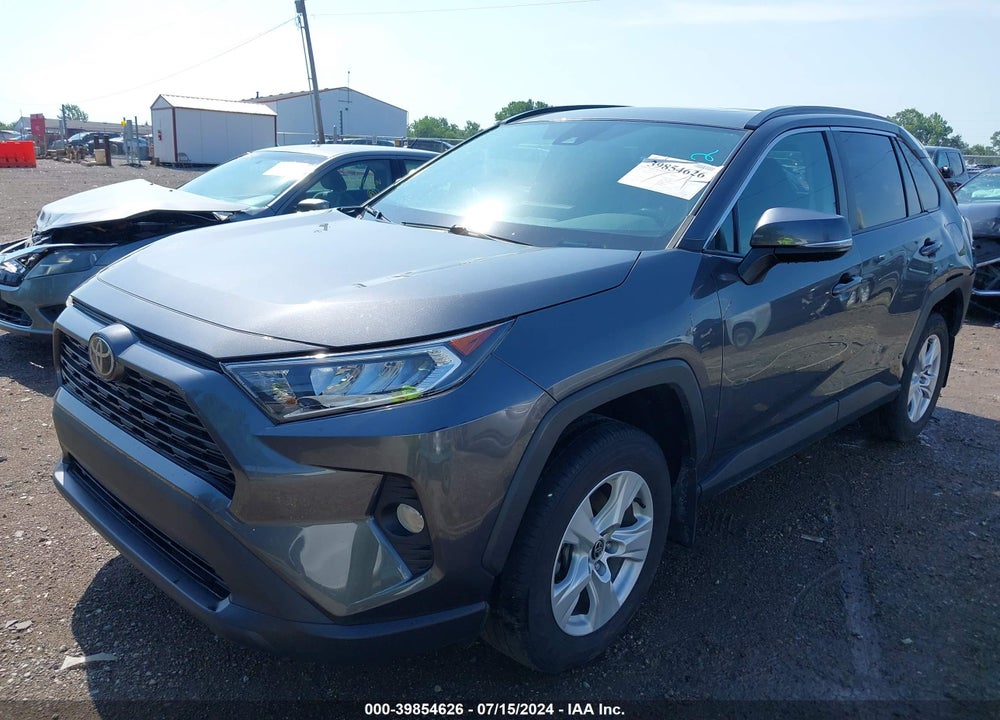 2021 TOYOTA RAV4 XLE VIN: 2T3W1RFV1MC159059