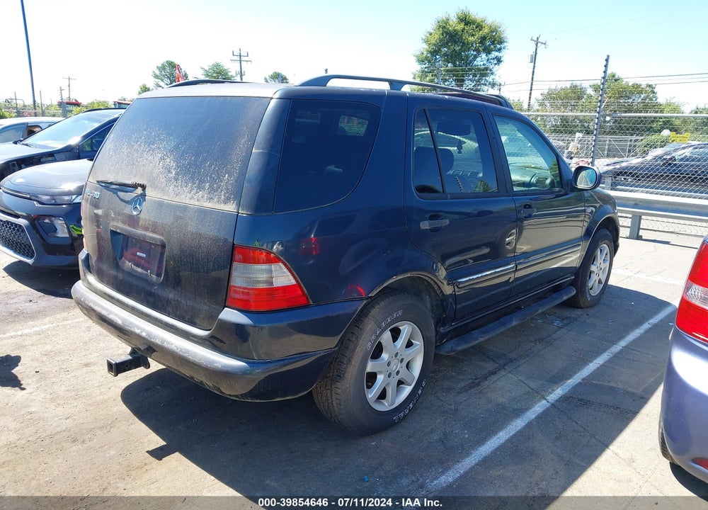 1999 MERCEDES-BENZ ML 430 VIN: 4JGAB72E4XA088387
