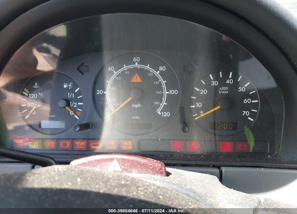 1999 MERCEDES-BENZ ML 430 VIN: 4JGAB72E4XA088387