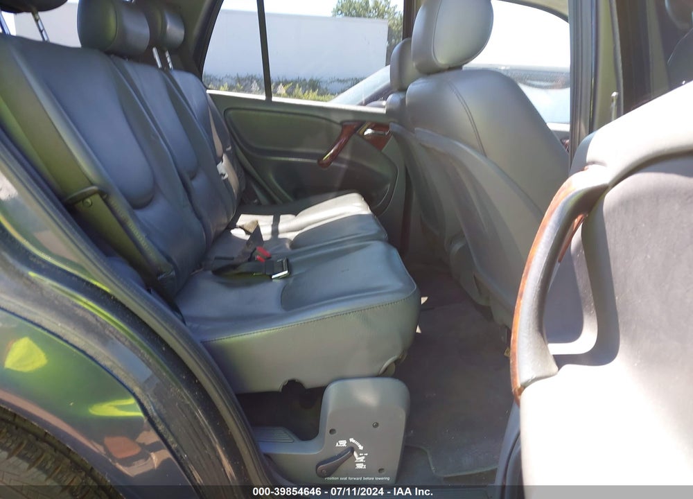 1999 MERCEDES-BENZ ML 430 VIN: 4JGAB72E4XA088387