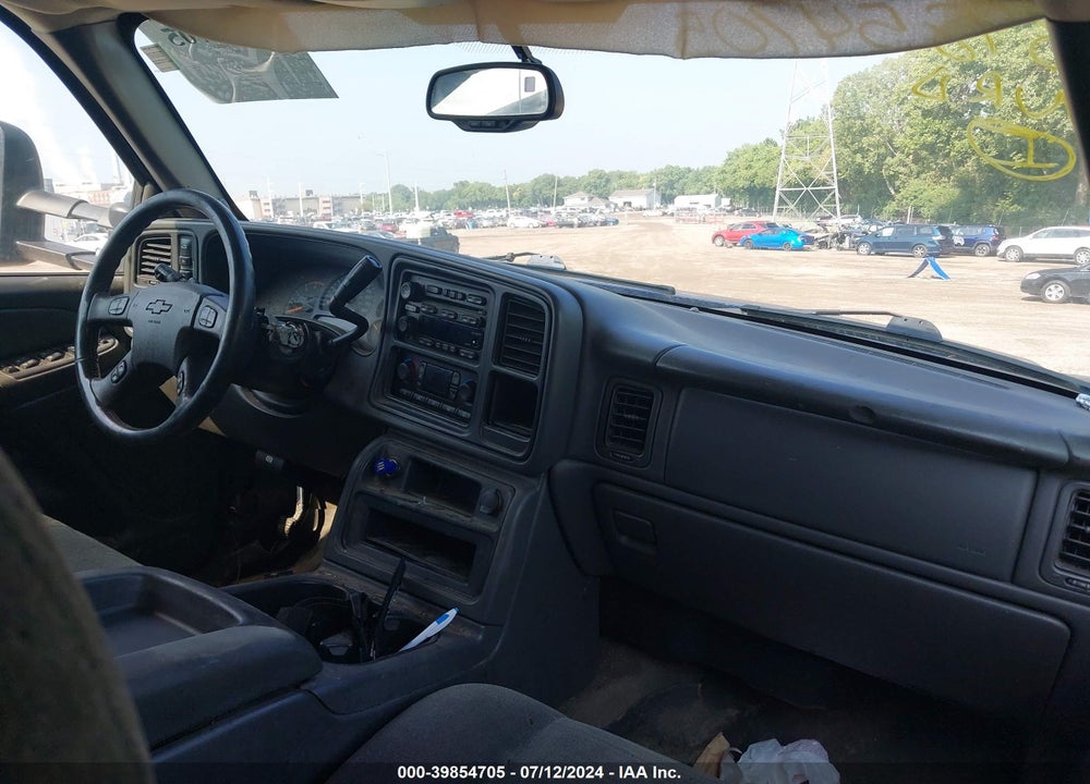 2004 CHEVROLET SILVERADO 2500HD LS VIN: 1GCHK23104F105847