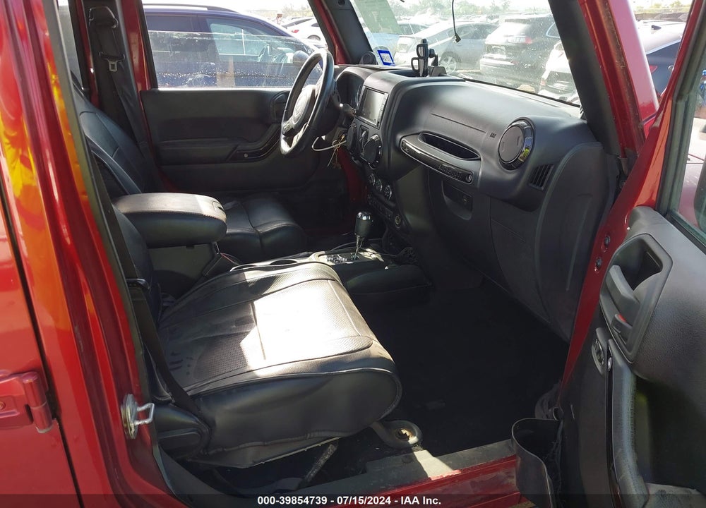2012 JEEP WRANGLER UNLIMITED SAHARA VIN: 1C4BJWEG8CL256615