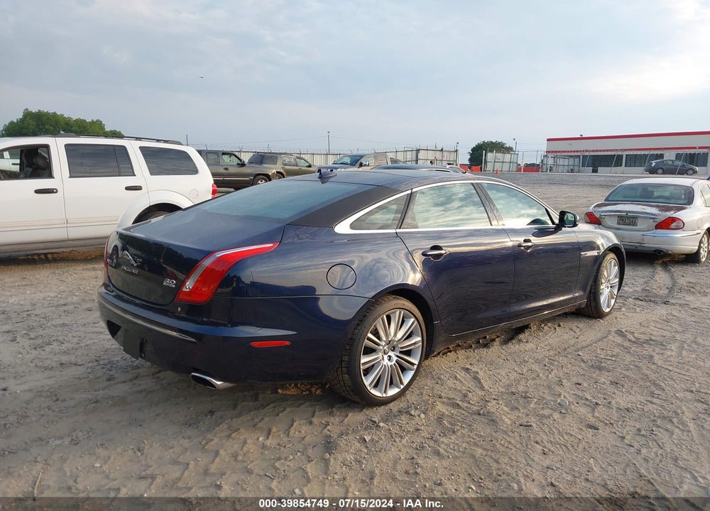 2015 JAGUAR XJ XJL PORTFOLIO VIN: SAJWJ2GD6F8V88557