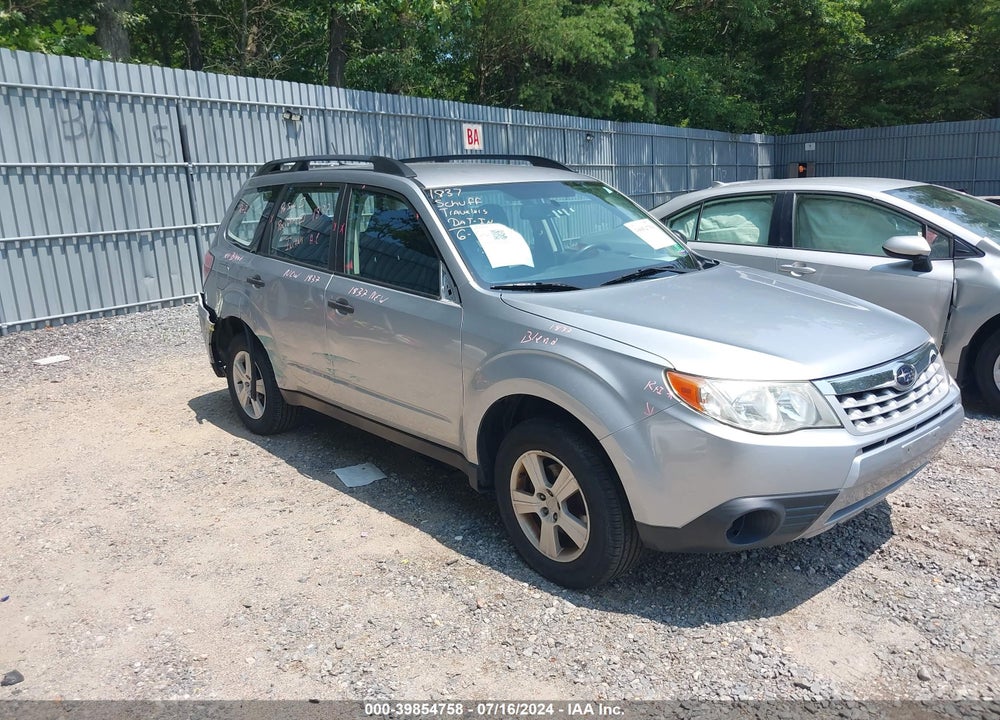 2013 SUBARU FORESTER 2.5X VIN: JF2SHABC5DH402121