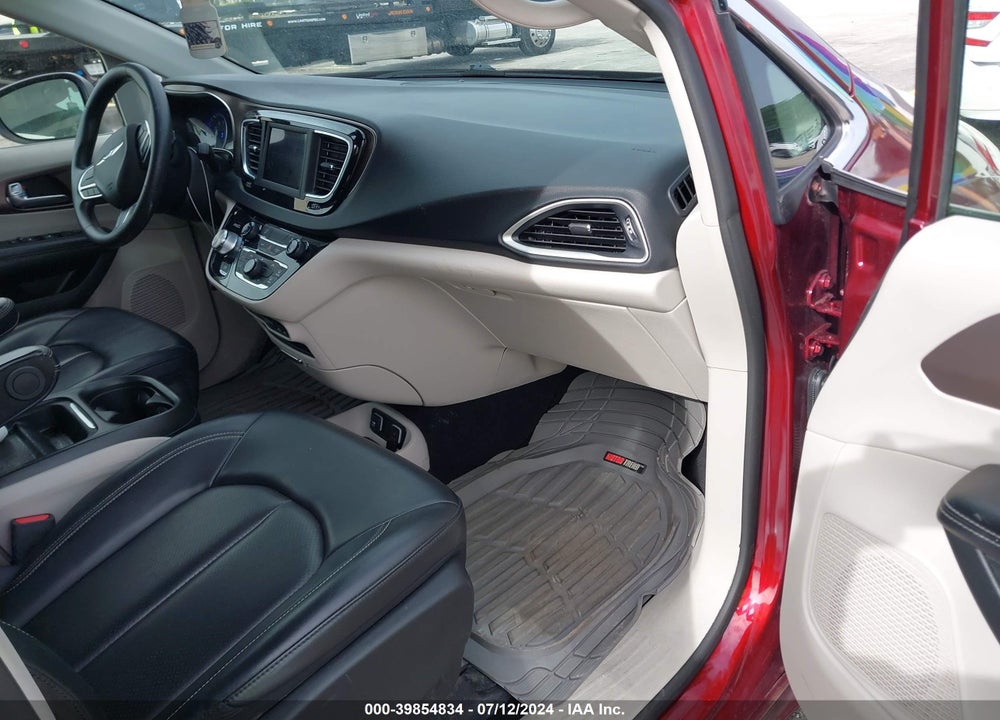 2020 CHRYSLER VOYAGER LXI VIN: 2C4RC1DGXLR181940
