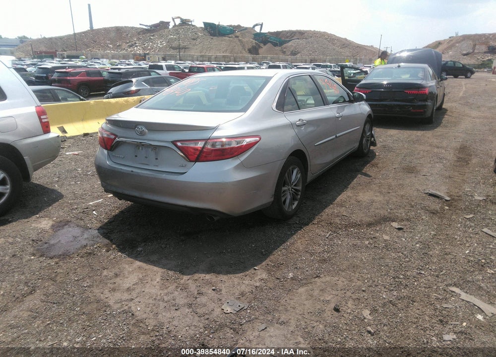2017 TOYOTA CAMRY SE VIN: 4T1BF1FK4HU279992