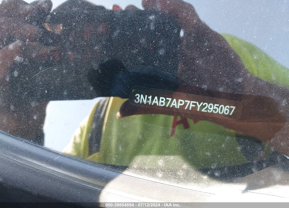 2015 NISSAN SENTRA SV VIN: 3N1AB7AP7FY295067