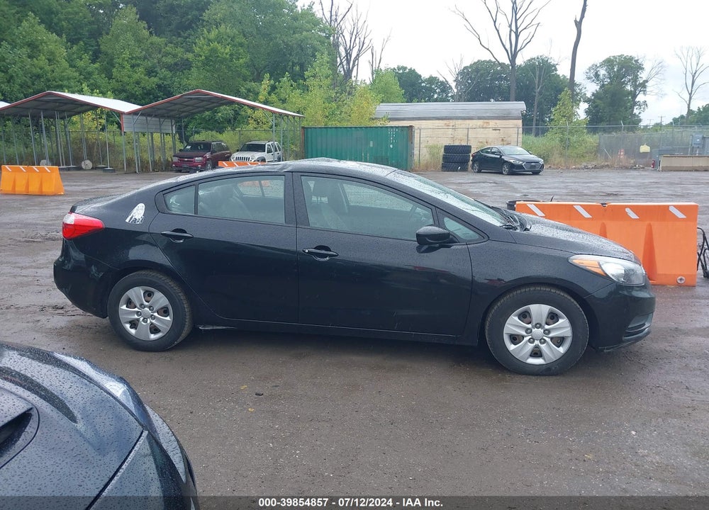 2015 KIA FORTE LX VIN: KNAFK4A61F5287324