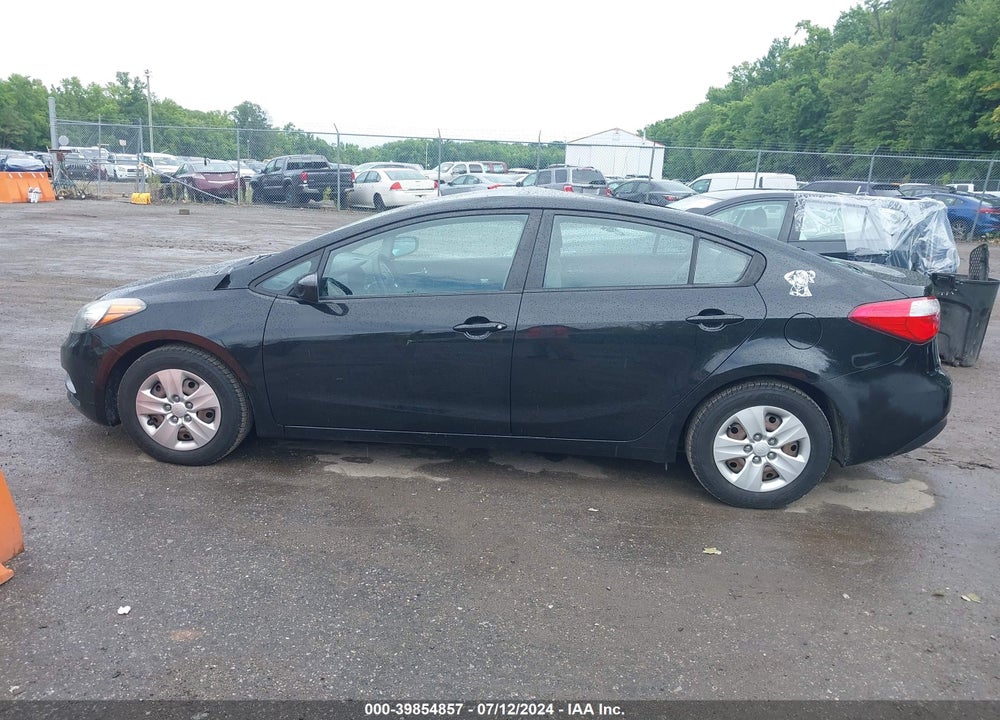 2015 KIA FORTE LX VIN: KNAFK4A61F5287324