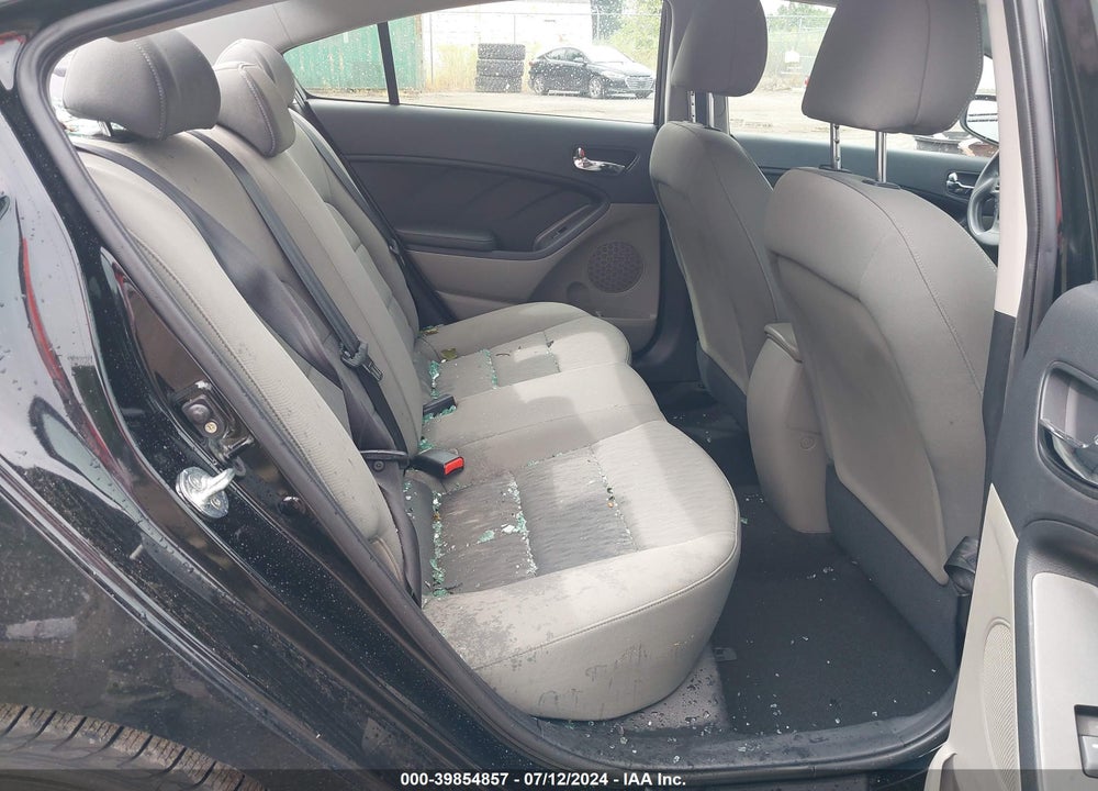 2015 KIA FORTE LX VIN: KNAFK4A61F5287324