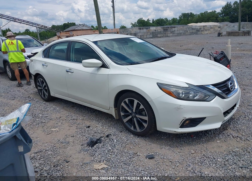 2017 NISSAN ALTIMA 2.5 SR VIN: 1N4AL3AP4HC180933