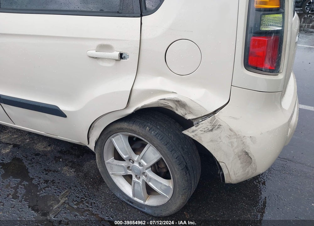 2011 KIA SOUL VIN: KNDJT2A27B7715231