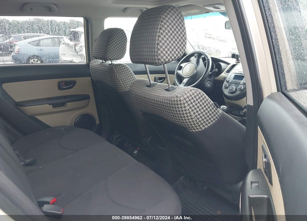 2011 KIA SOUL VIN: KNDJT2A27B7715231