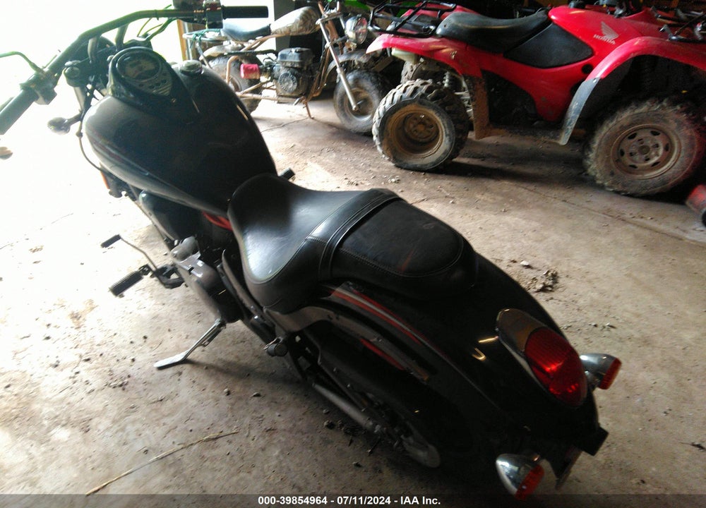 2009 KAWASAKI VN900 C VIN: JKAVN2C159A025081