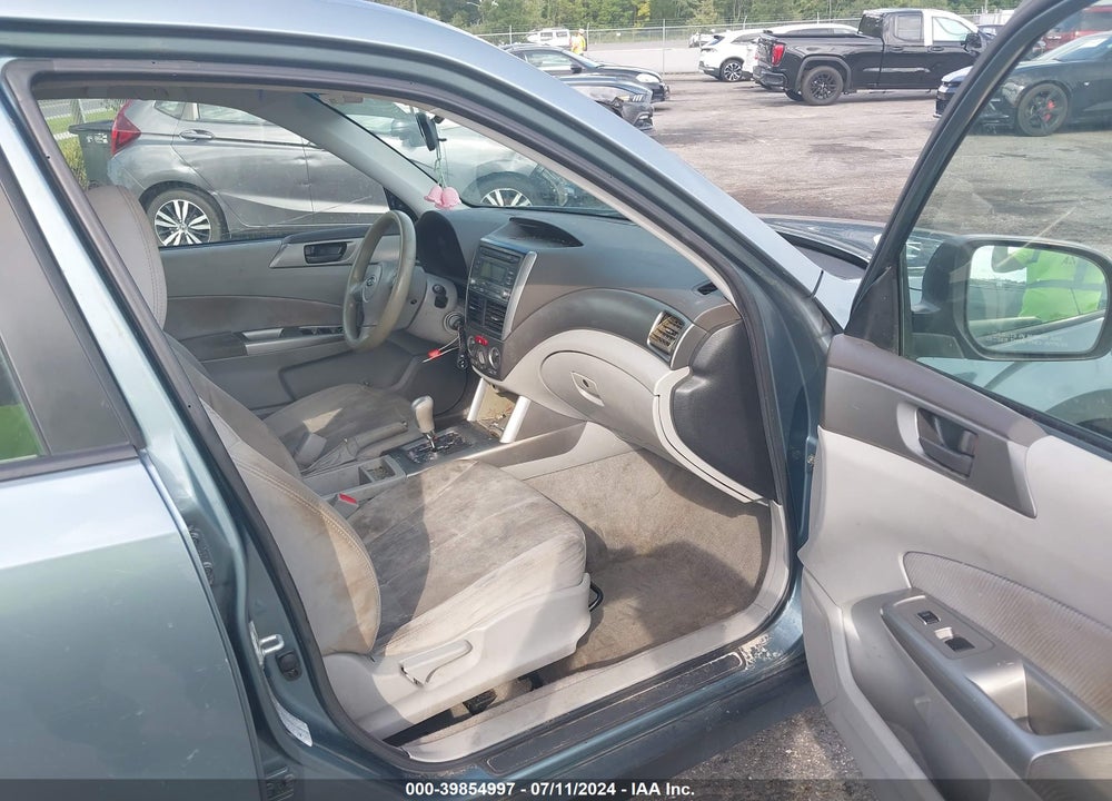 2010 SUBARU FORESTER 2.5X VIN: JF2SH6AC2AH712219