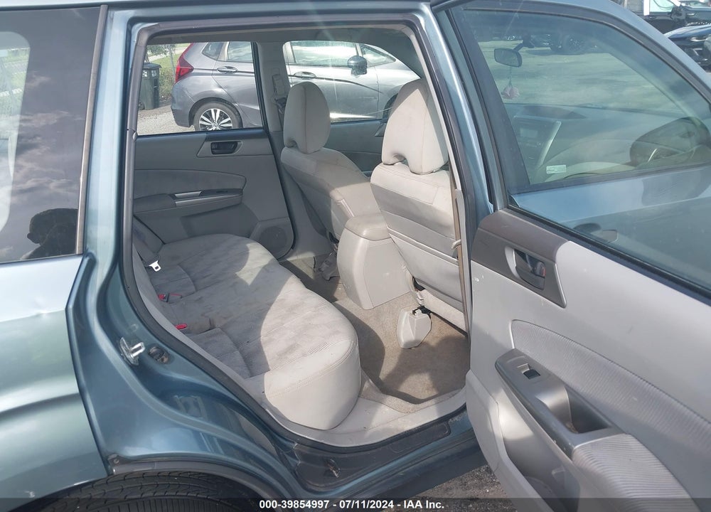 2010 SUBARU FORESTER 2.5X VIN: JF2SH6AC2AH712219
