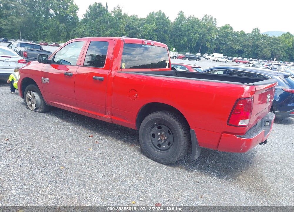 2019 RAM 1500 CLASSIC EXPRESS QUAD CAB 4X4 6'4 BOX VIN: 1C6RR7FG4KS547829