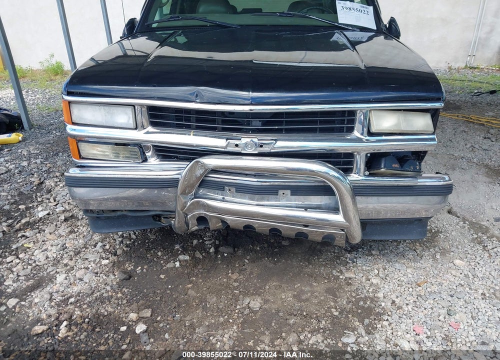 1997 CHEVROLET TAHOE LS VIN: 1GNEK13R4VJ308426