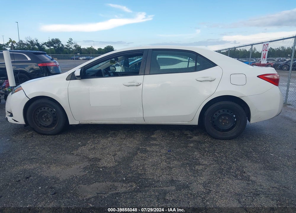2019 TOYOTA COROLLA LE VIN: 5YFBURHE4KP933443