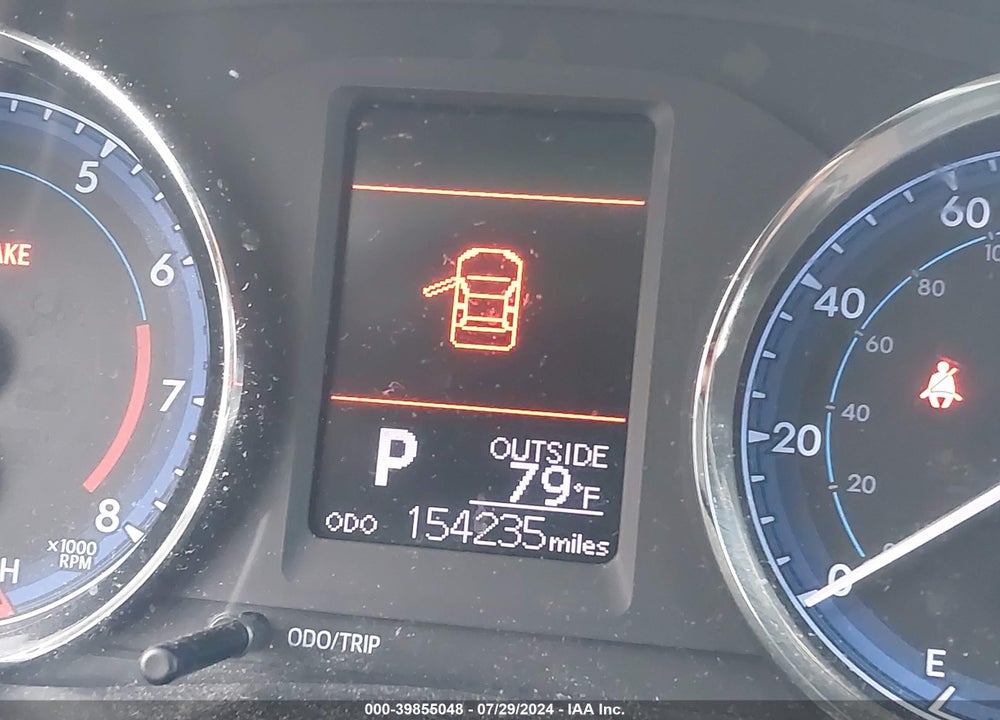 2019 TOYOTA COROLLA LE VIN: 5YFBURHE4KP933443