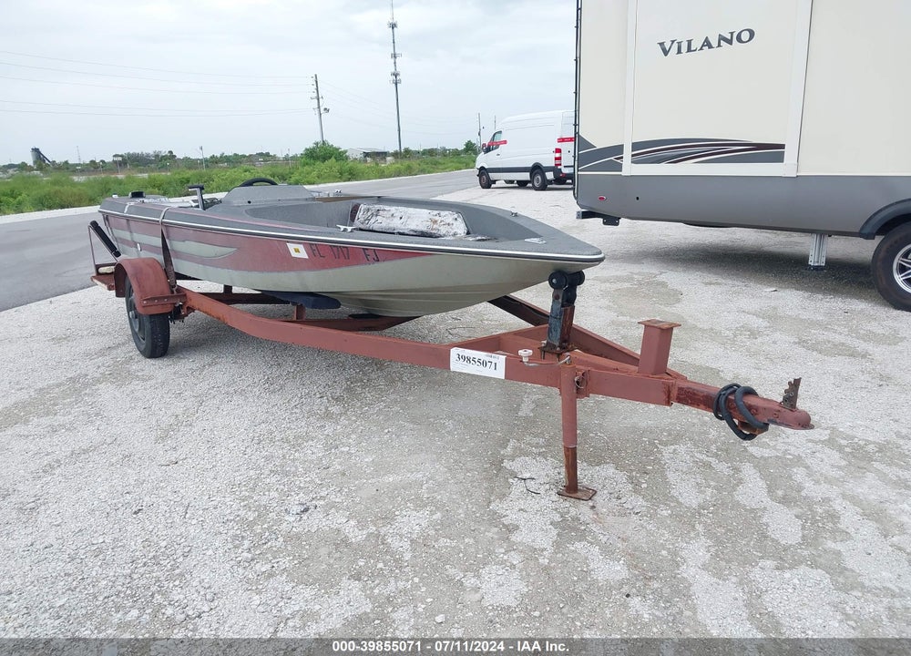 1985 BASS FISHING VIN: MGIP2875E585