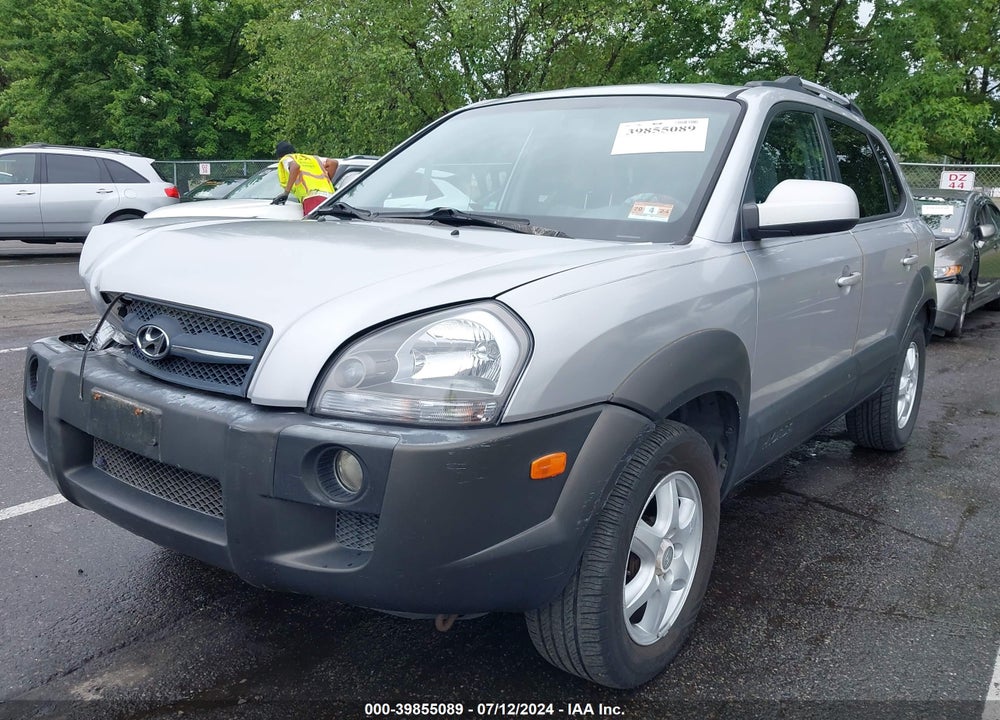 2005 HYUNDAI TUCSON GLS/LX VIN: KM8JN12D55U073646