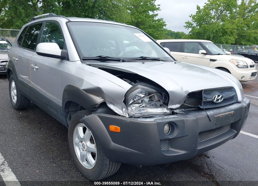 2005 HYUNDAI TUCSON GLS/LX VIN: KM8JN12D55U073646