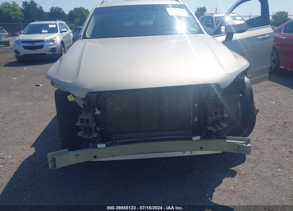2016 VOLVO XC90 T6 MOMENTUM VIN: YV4A22PK8G1020340