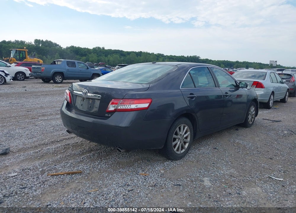 2011 TOYOTA CAMRY XLE V6 VIN: 4T1BK3EK4BU118087