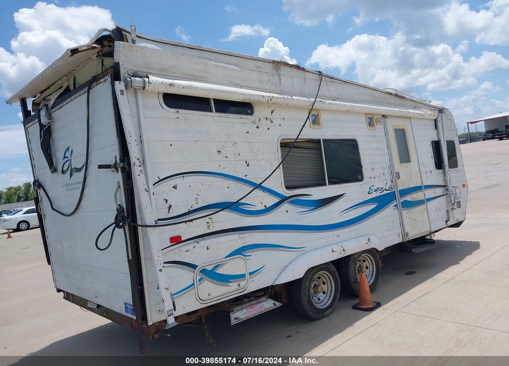 2005 WEEKEND WARRIOR SUPERLITE VIN: 5HRFF19225C008465