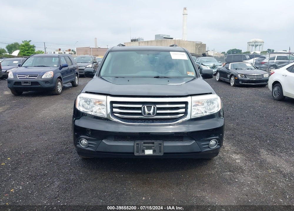 2013 HONDA PILOT TOURING VIN: 5FNYF4H99DB082460