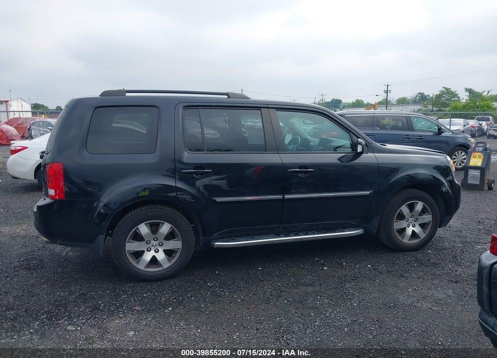 2013 HONDA PILOT TOURING VIN: 5FNYF4H99DB082460