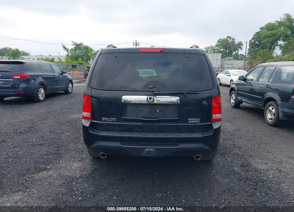 2013 HONDA PILOT TOURING VIN: 5FNYF4H99DB082460