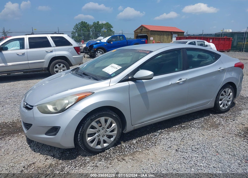 2011 HYUNDAI ELANTRA GLS VIN: 5NPDH4AE5BH040561