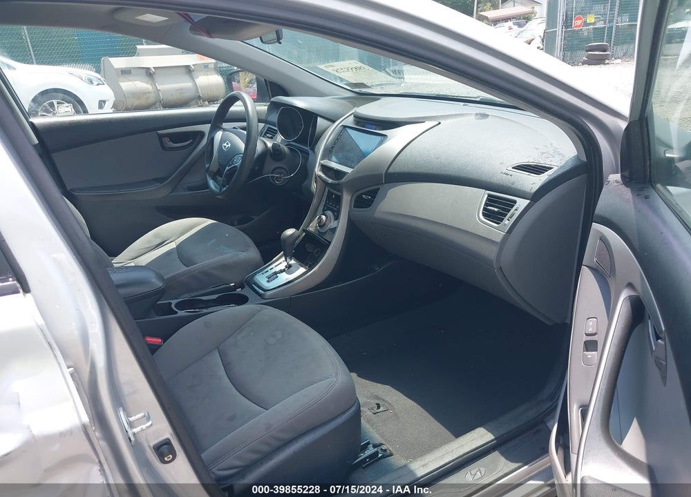 2011 HYUNDAI ELANTRA GLS VIN: 5NPDH4AE5BH040561