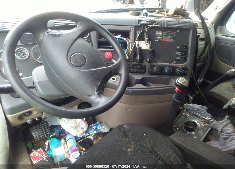 2013 FREIGHTLINER CASCADIA 125 VIN: 1FUJGLDR1DSBW7550